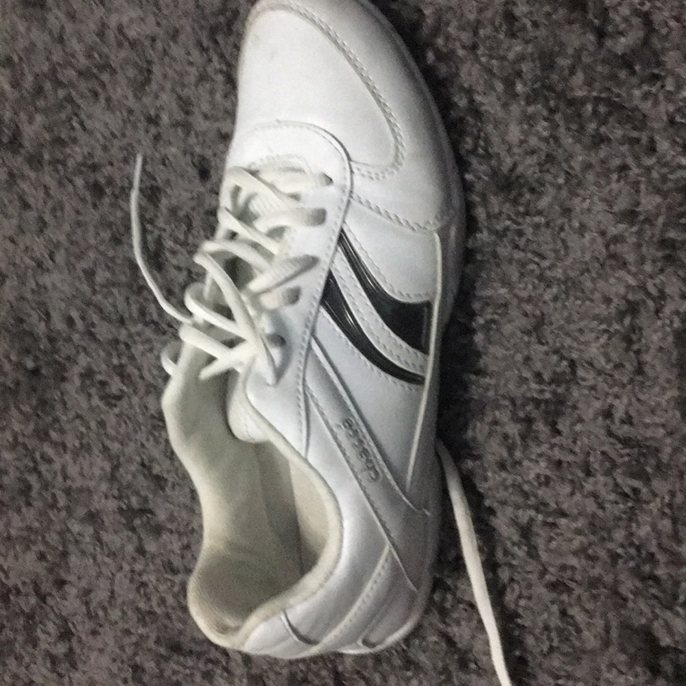 Cheer shoes - Picture 3 of 4